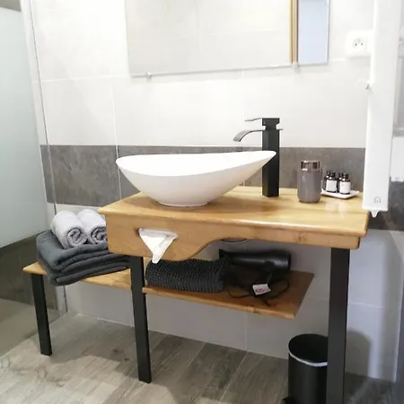 Au Repos De La Licorne Gommegnies