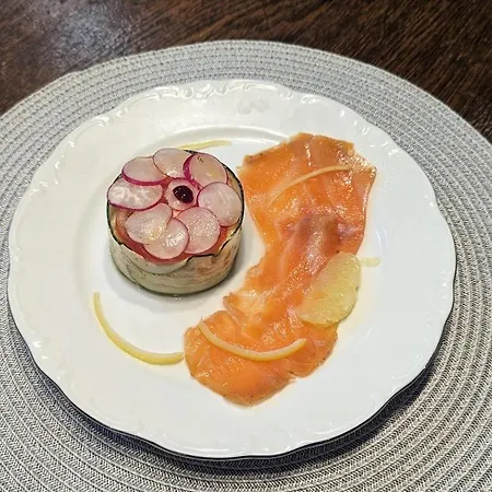 Au Repos De La Licorne Bed and Breakfast 3*