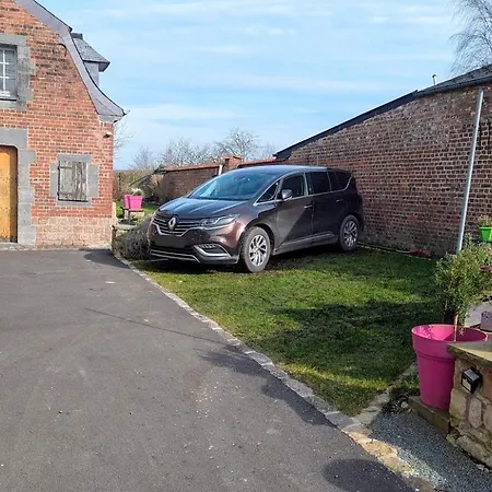 Bed & Breakfast Au Repos De La Licorne Gommegnies