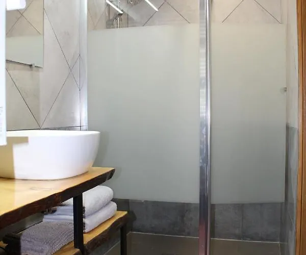 Au Repos De La Licorne Couette-café Gommegnies