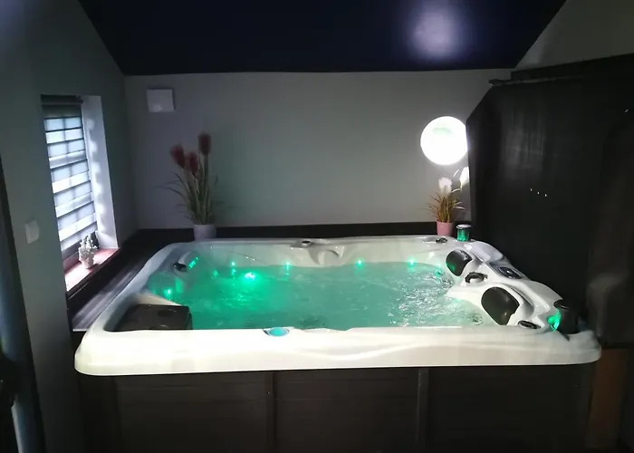 Au Repos De La Licorne 3* Gommegnies